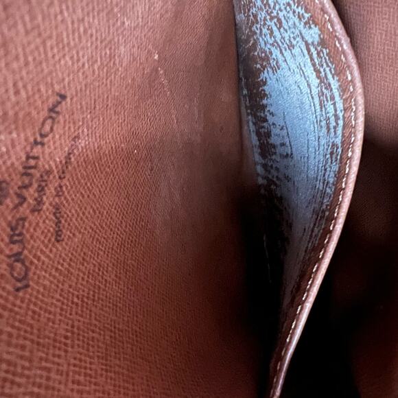 Louis Vuitton Danube Monogram Crossbody/ Shoulder Bag 8909SL - Picture 8 of 10